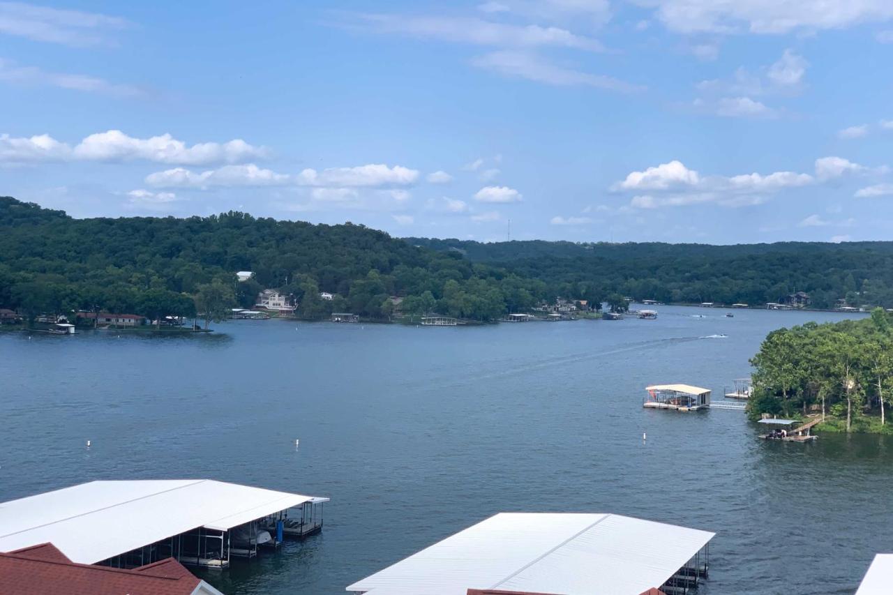 The Lake Escape With Balcony And Pool Access! Camdenton Eksteriør bilde